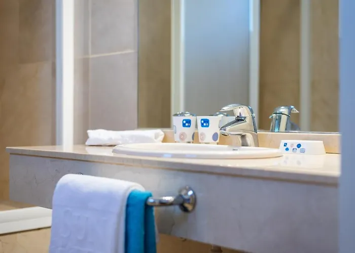 Beautiful Sahara, Bbq Вилла